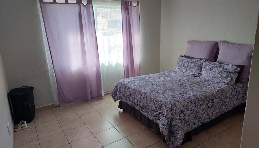 Nontobeko's room