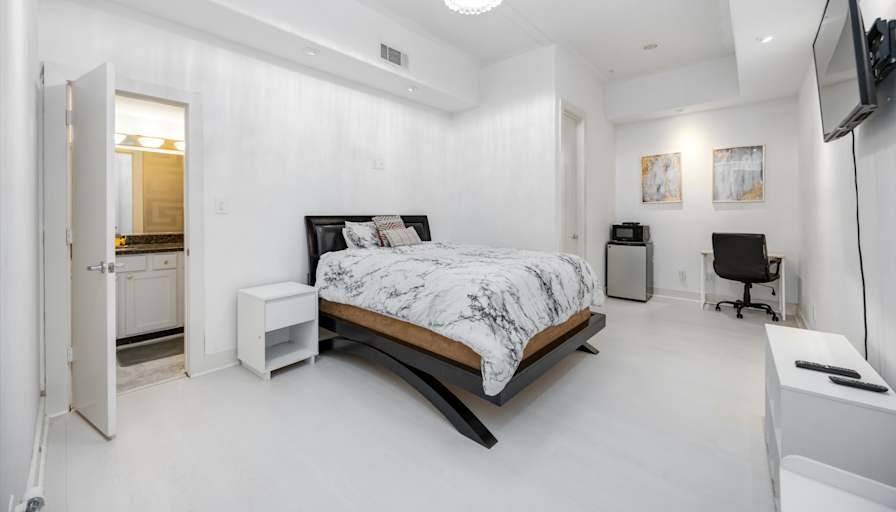 Yinka's room