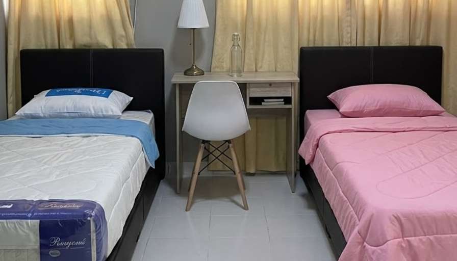 hwa san's room