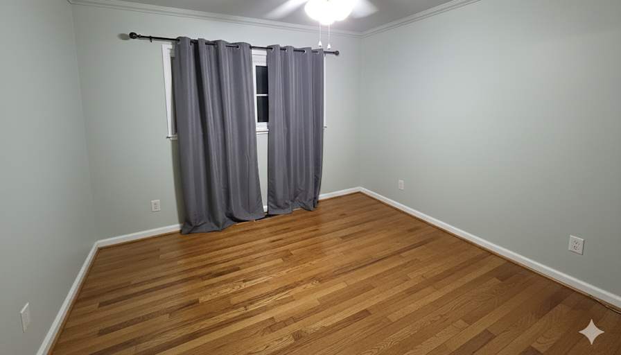 Tyler Murphy's room