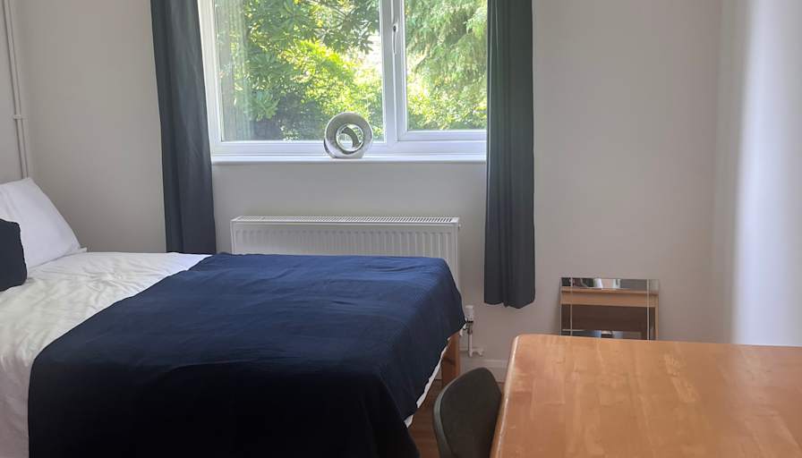 Sandra Reid's room