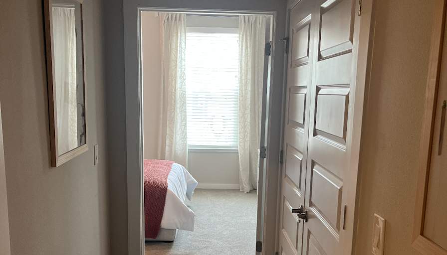 Alex fraser's room