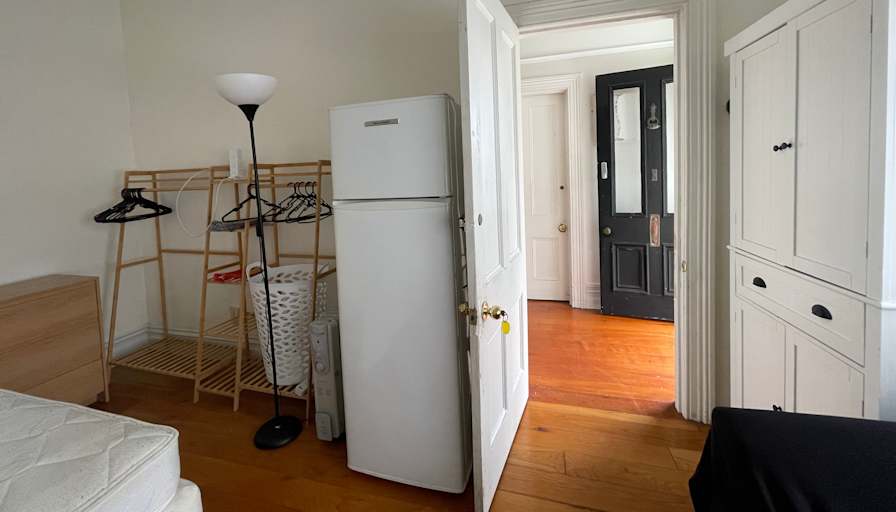 Grey Lynn Home's room