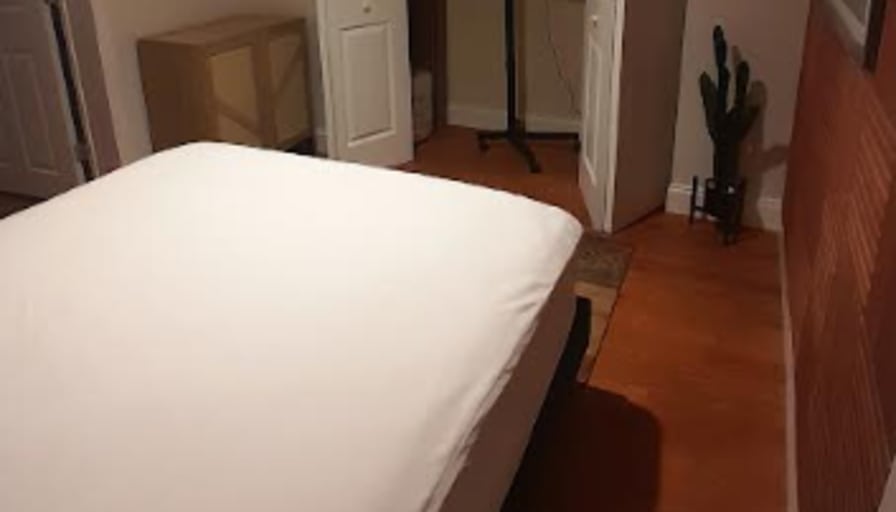 L MC's room