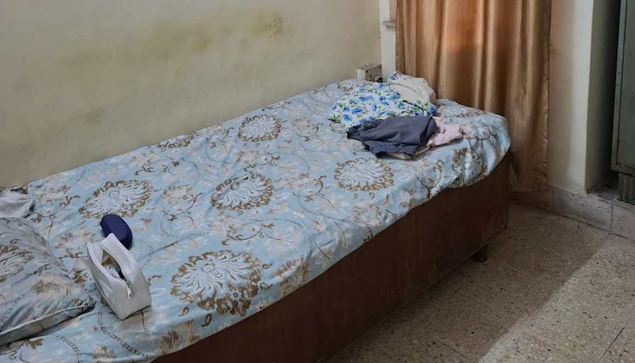 Abhijeet's room