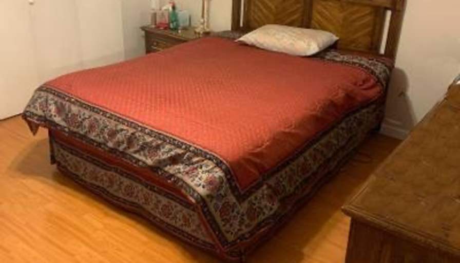 Robert's room