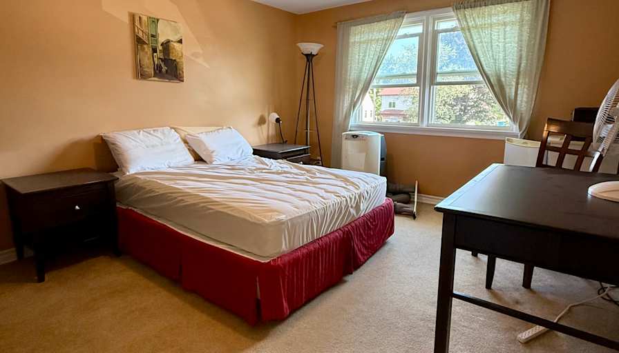 C's room
