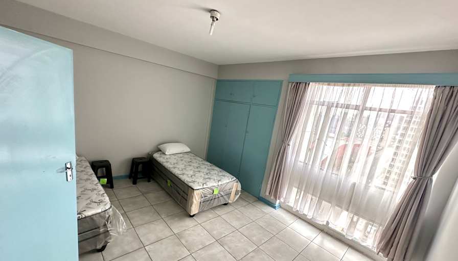 Sisonke's room