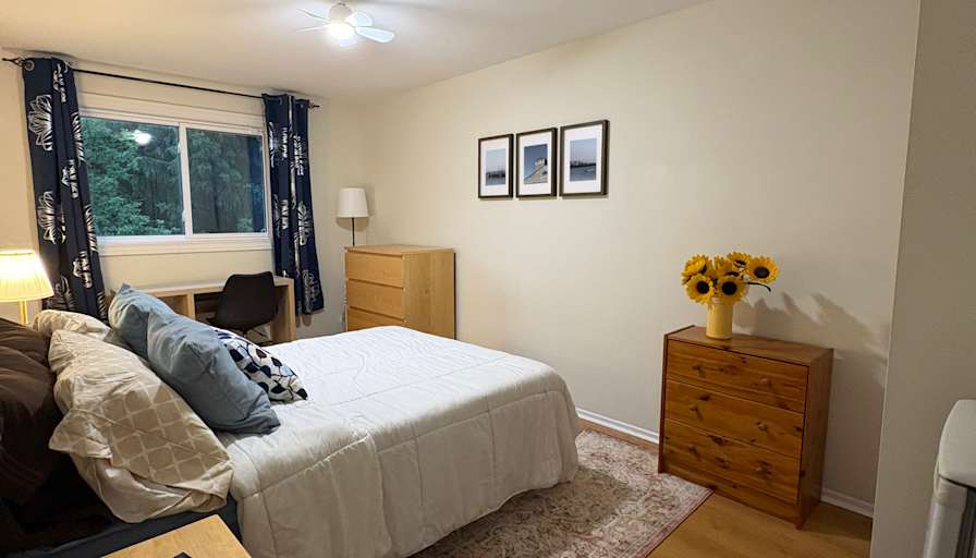 Frank's room