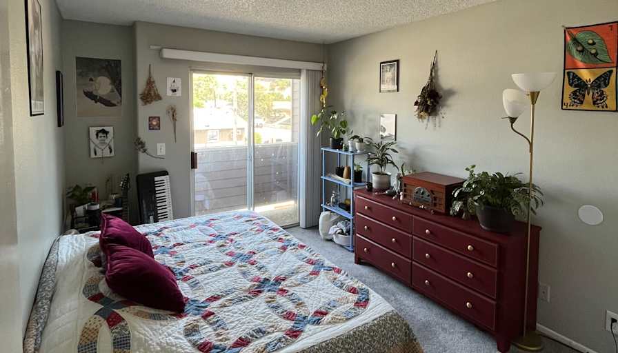 Naircy's room