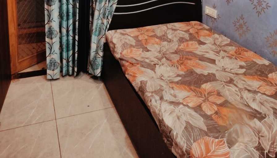 Cheryl's room