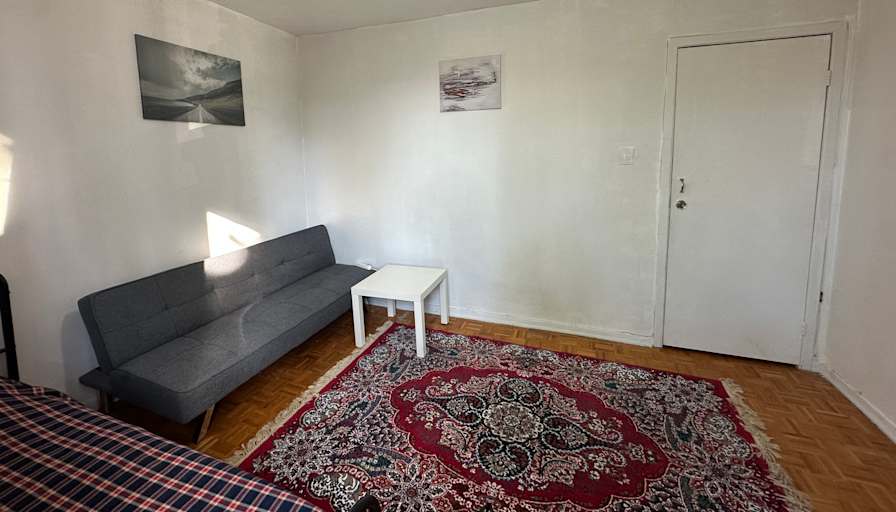Sue's room