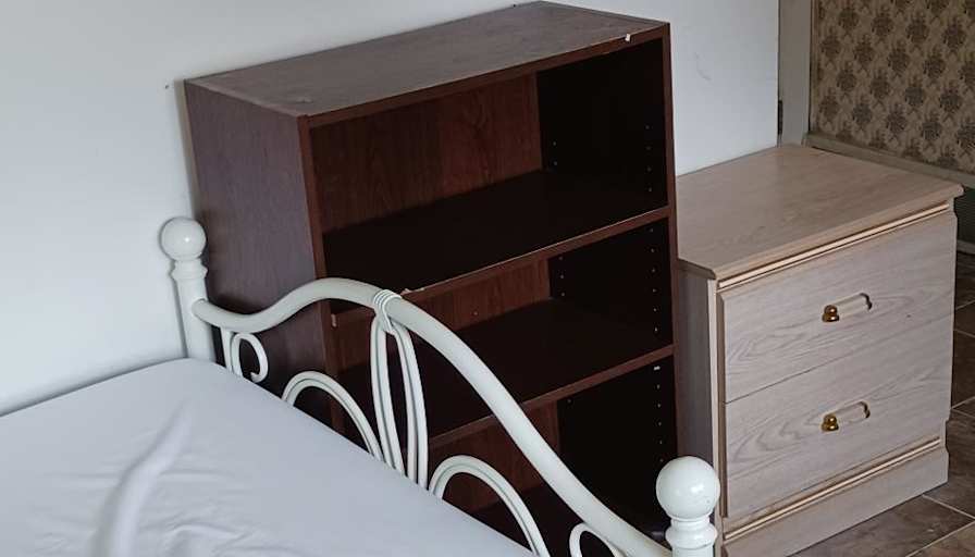 Andrew Hwang's room