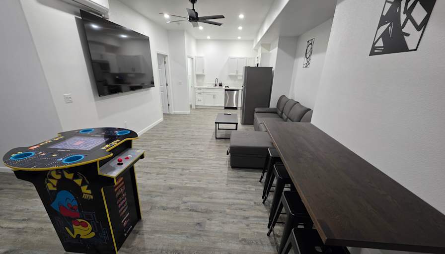 CARLOS's room