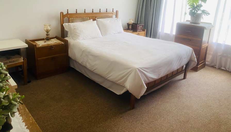 Taonga Makoni's room