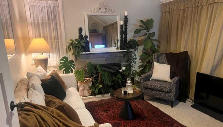 Yolanda's room
