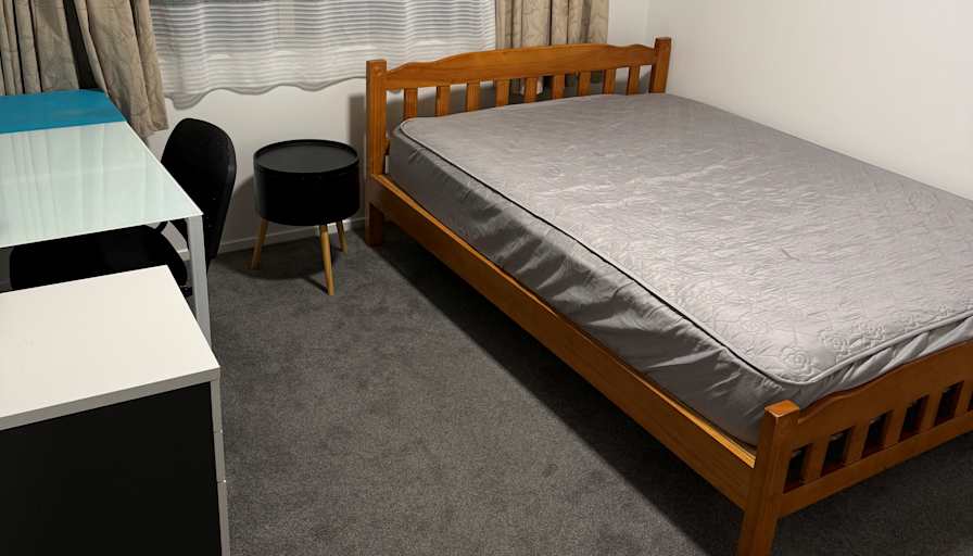 James Y's room