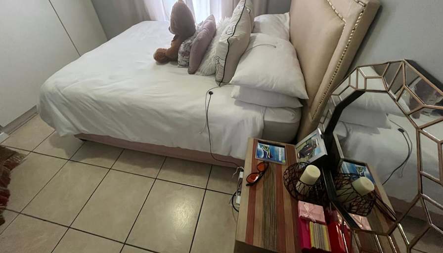 Asanda's room