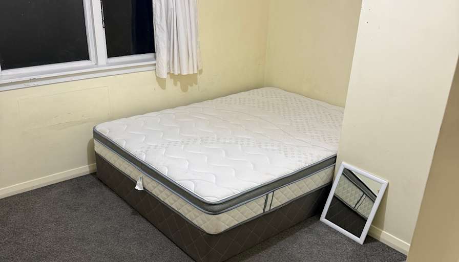 Dave's room