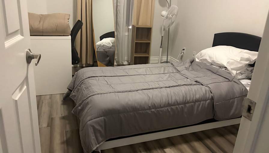 Tony Rose's room