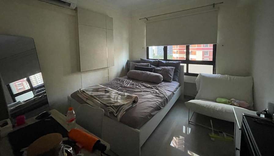 Liv's room