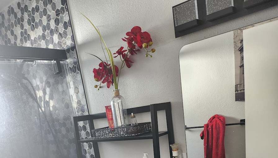 Tavie's room