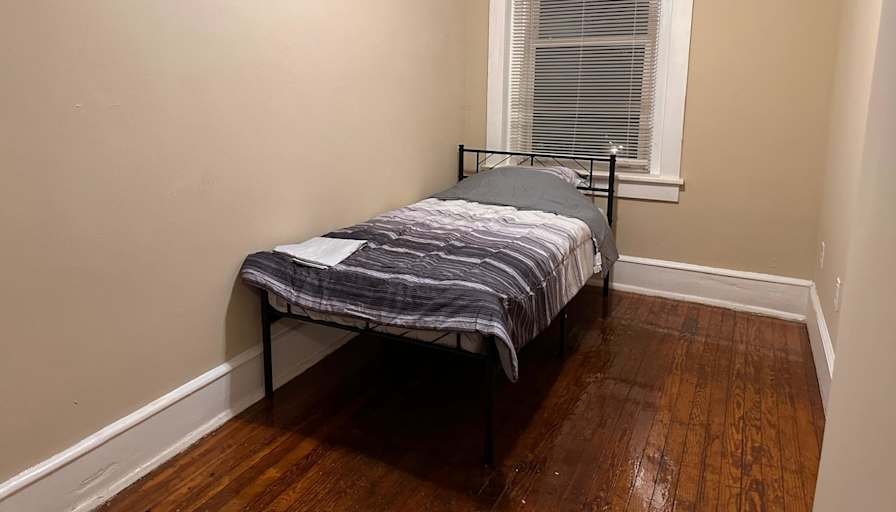 Rose Tekcan's room