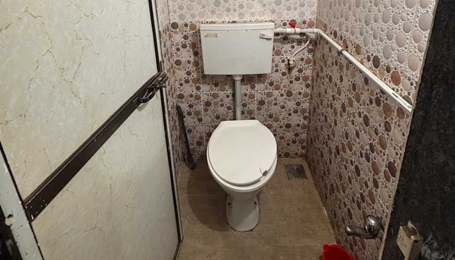 Manav Shinde's room