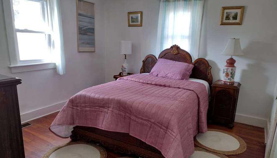 Cadol's room