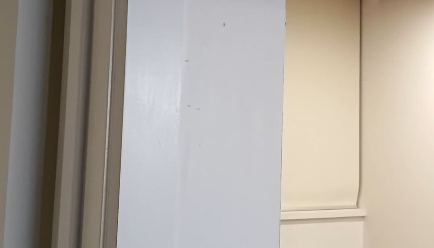 Bakar hn's room
