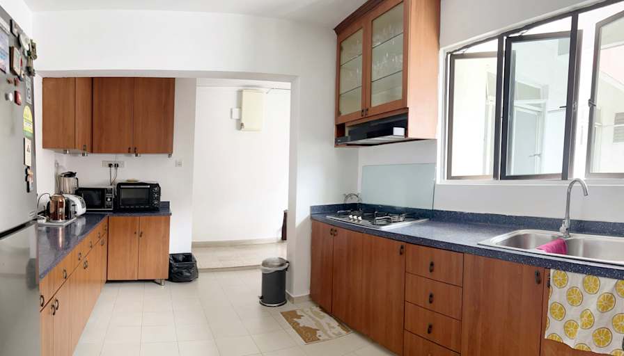 Gen's room
