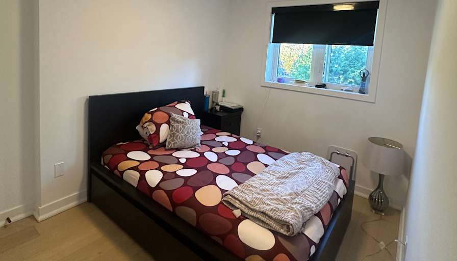 Chikki's room