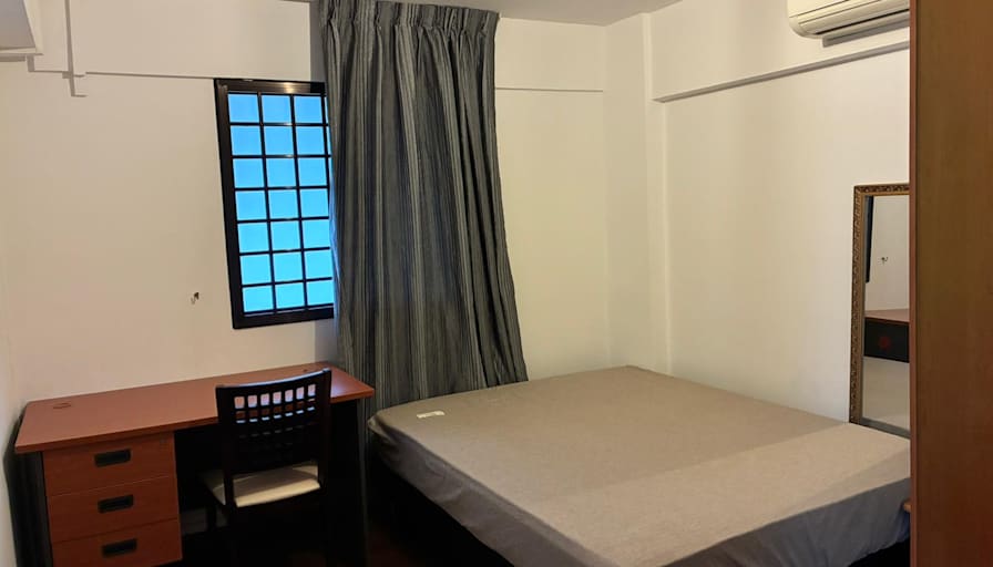 F's room