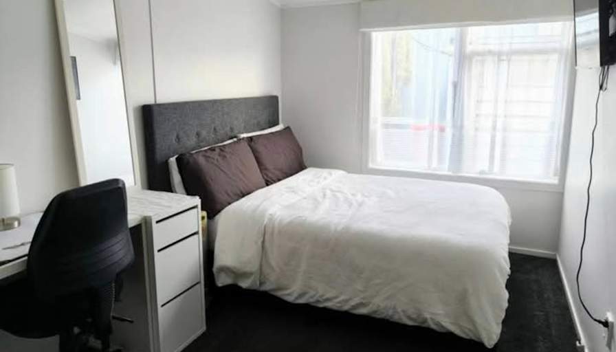 Emma's room