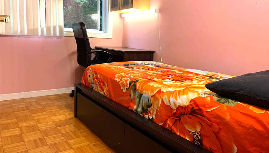 Varghe's room