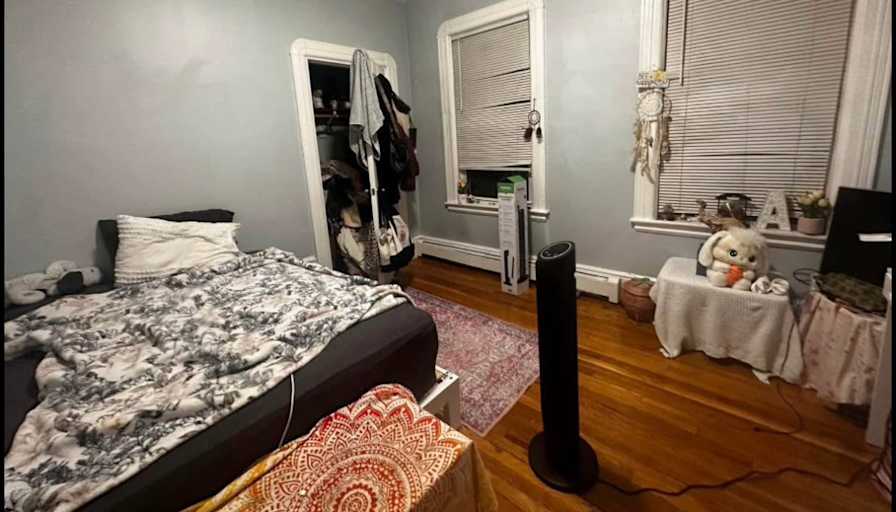 Fana's room