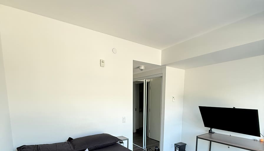 Dhiren's room