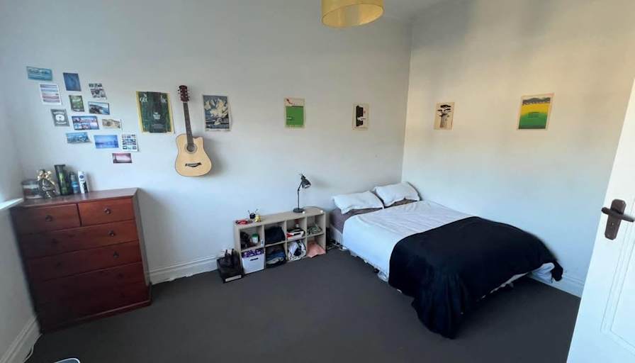 Giulio's room