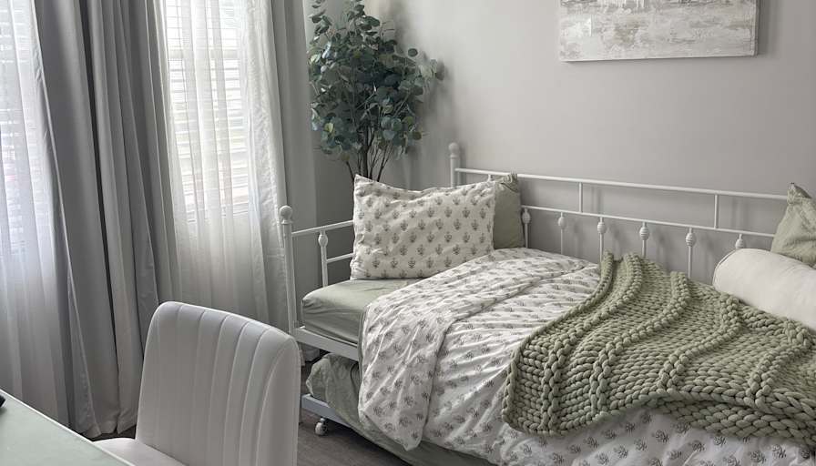 Savana's room