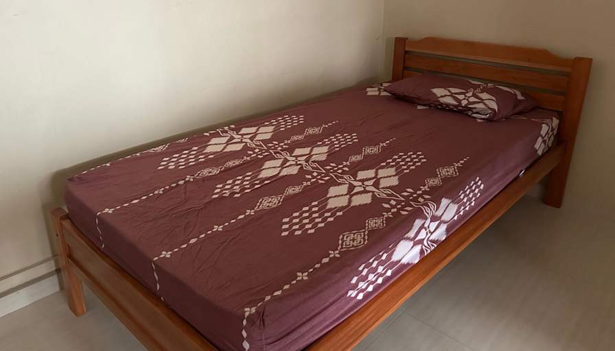 Vivek Krishnamurthy's room