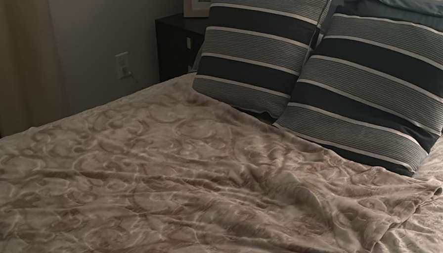 lewis's room