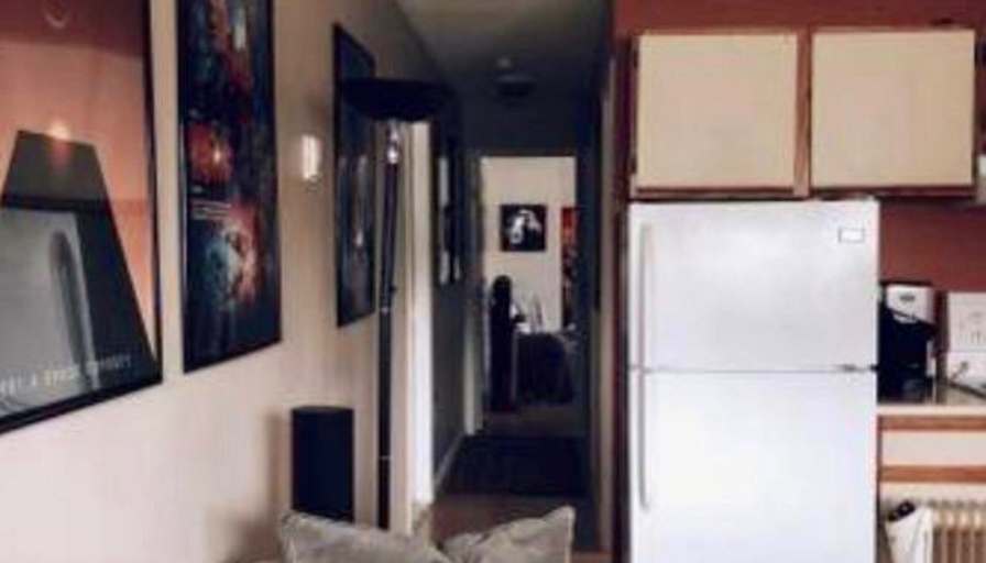 Jas's room