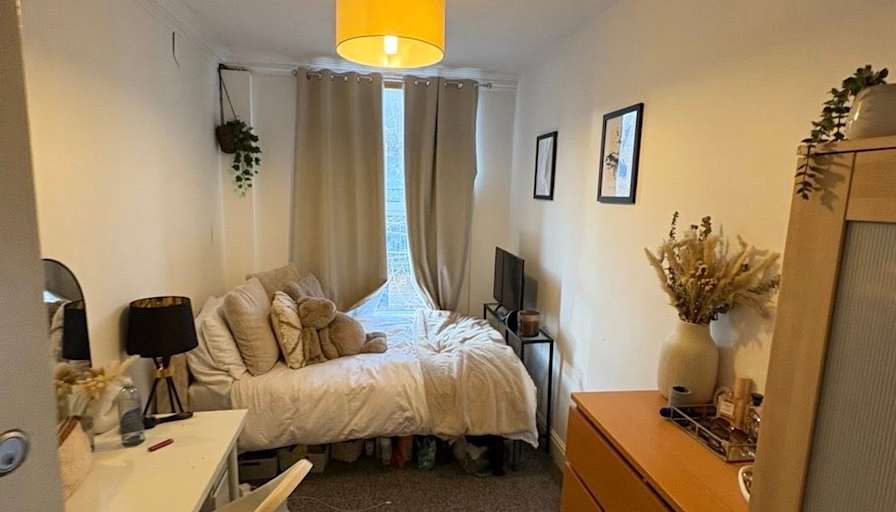 Christina's room