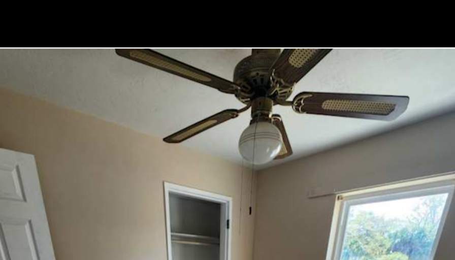 Titusville Room's room