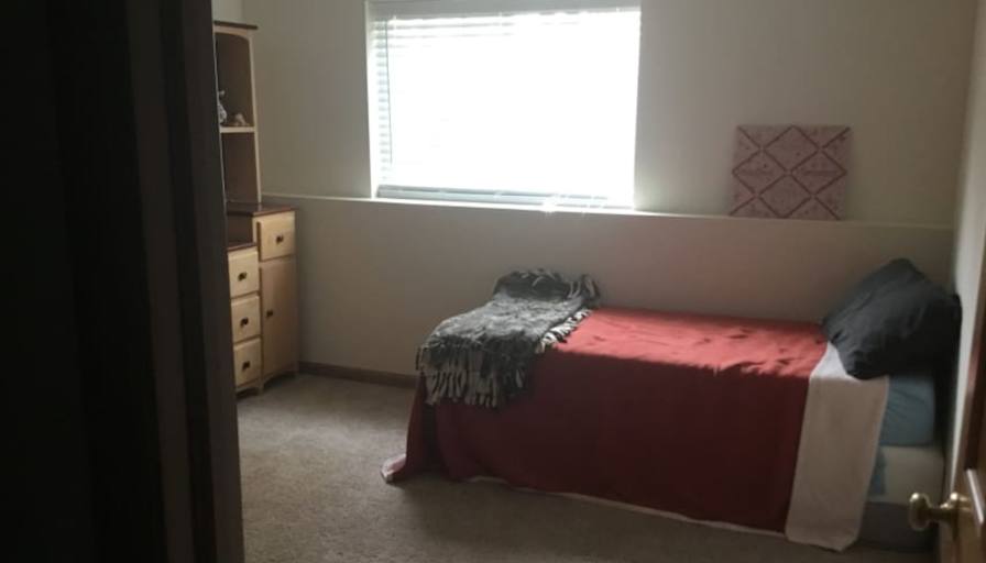 Zee's room
