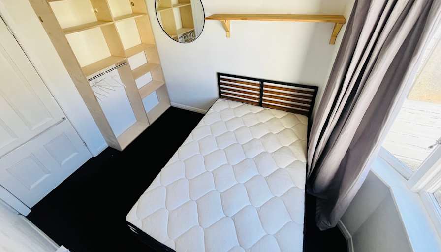 Milan's room