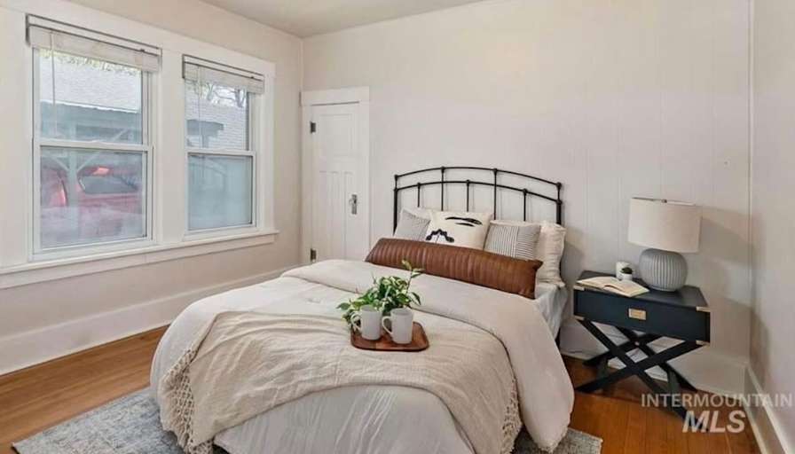 Hailey's room