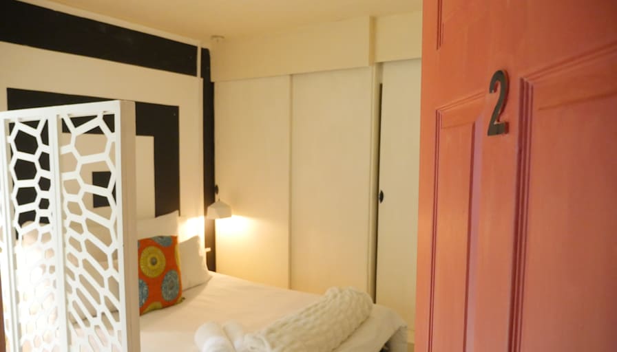 Luxurious Management Solutions's room