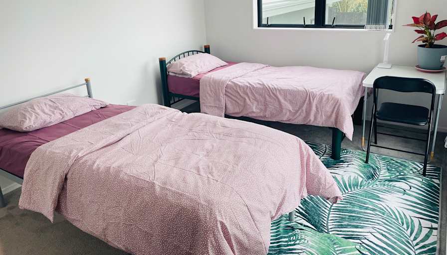 Ela's room