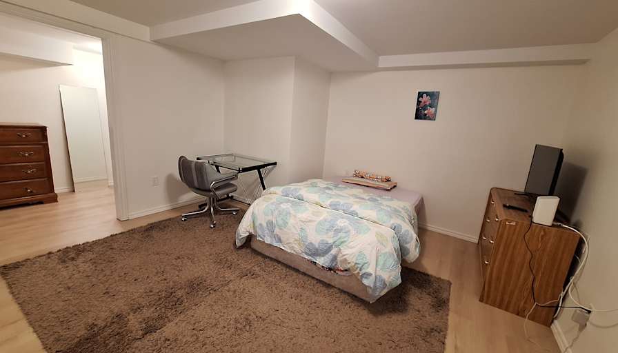 Moteaal's room